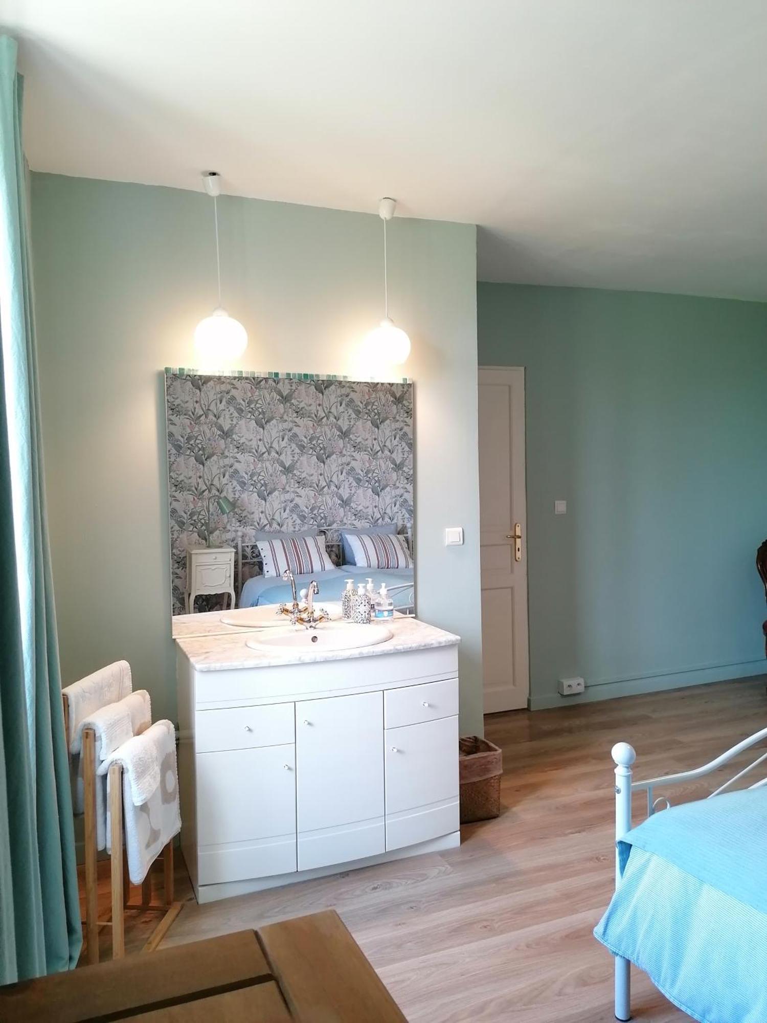 Le Verger Du Paradis Beaulieu-sur-Sonnette Extérieur photo